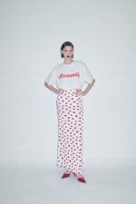 T-Shirt Printed “Romantic”