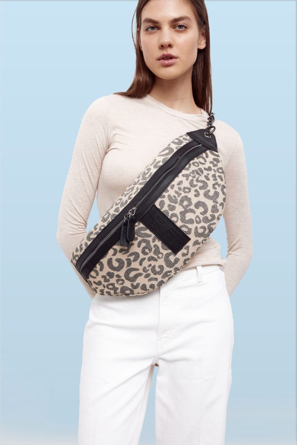 In The Name Body Bag Animal Straw - Image 6