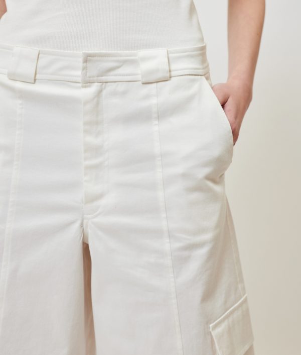 Arina Bermuda - Image 4