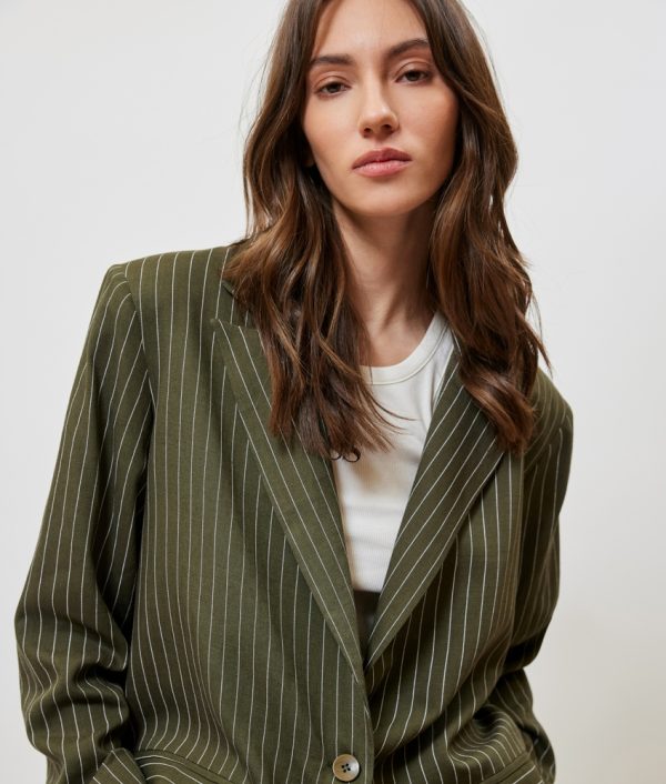 Josefine Blazer - Image 4