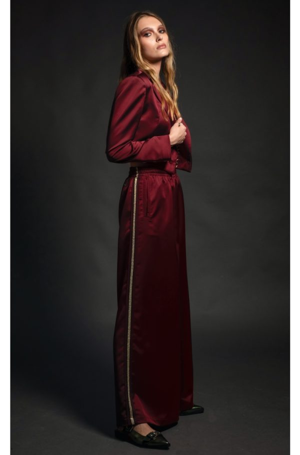 Sleek Crop Blazer - Image 2